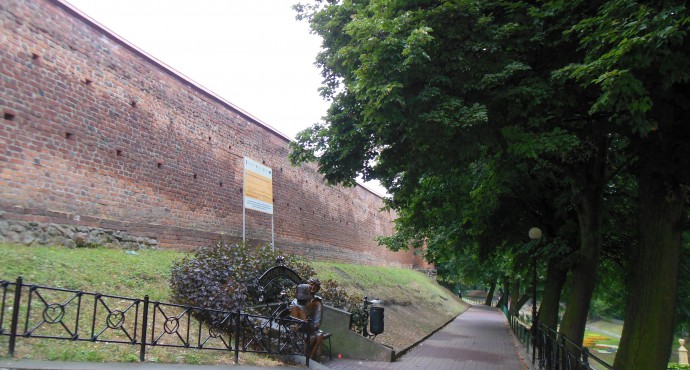 Baszty i mury obronne w Chełmnie - zbliżenie