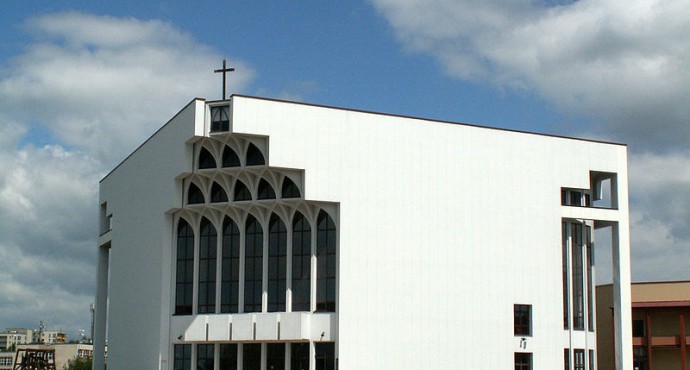 Kościół św. Brata Alberta - zbliżenie