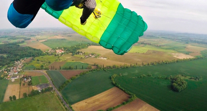 Olimpic Skydive – niemal 60 s swobodnego spadania z prędkością 200 km/h - galeria