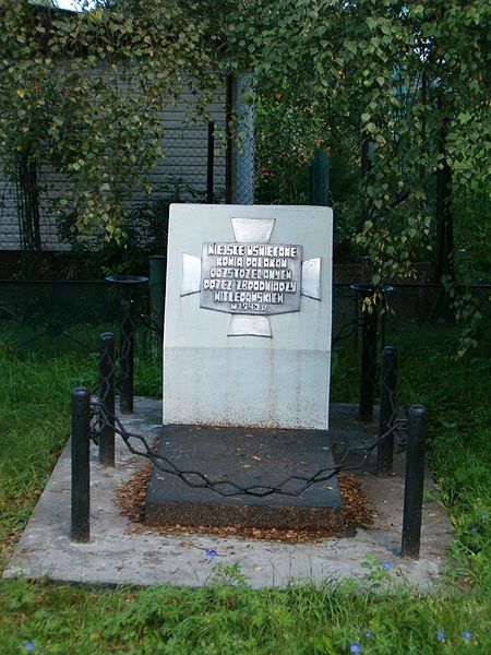 Pomnik Rozstrzelanych w Krzesławicach - zbliżenie