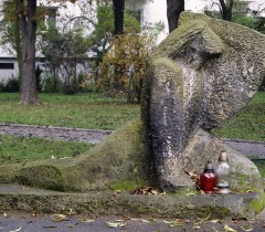 Pomnik Martyrologii - Rozstrzelanych w Grębałowie