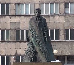 Pomnik Wojciecha Korfantego