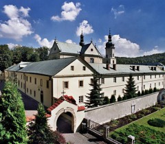 Klasztor Karmelitów Bosych - Czerna 